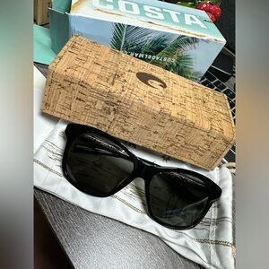 NEW Costa Sarasota shiny black grey! Never worn